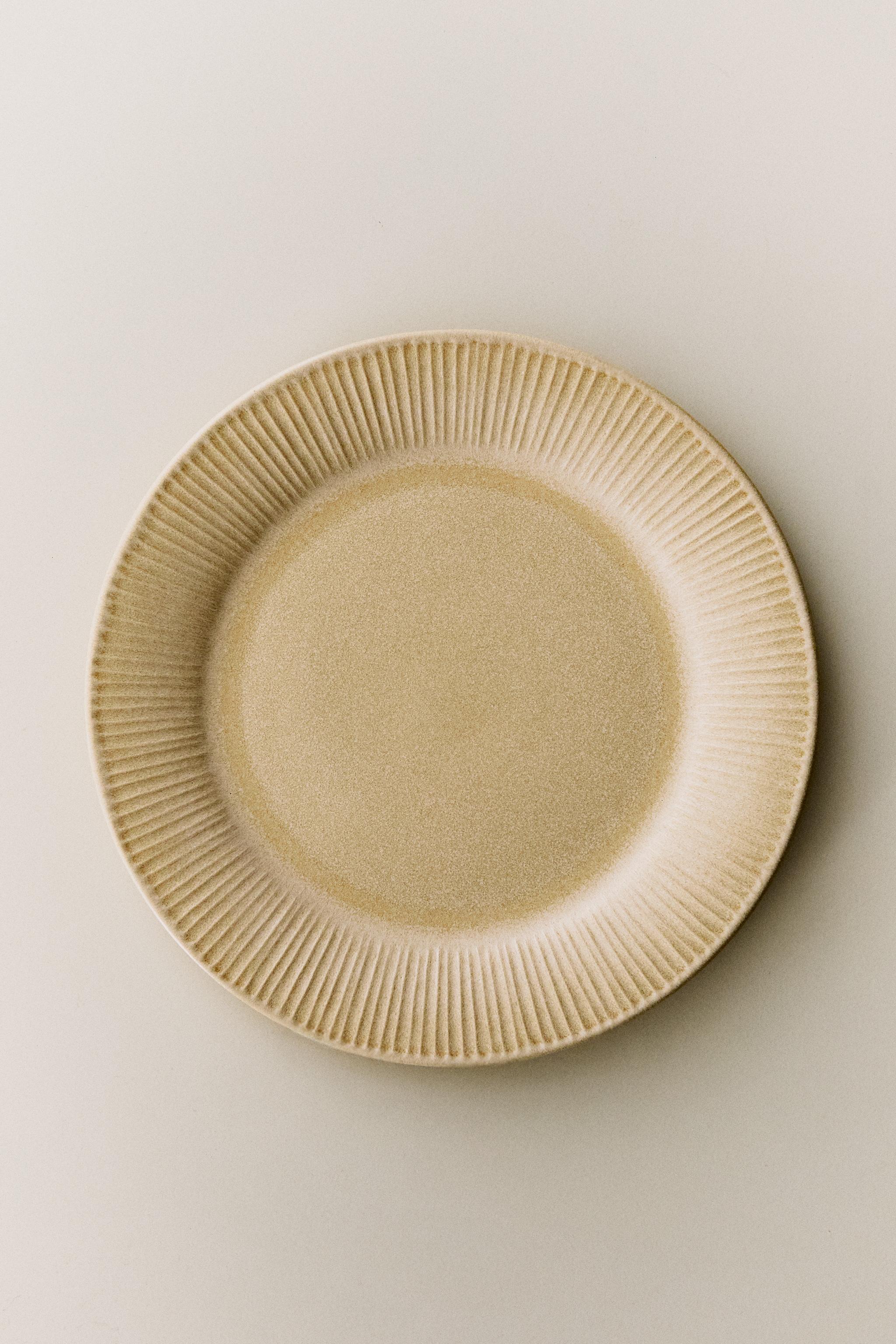 ASSIETTE PLATE GRÈS RAYÉ